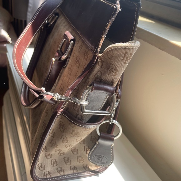 Dooney bourke briefcase handbag brown signature - Picture 3 of 5